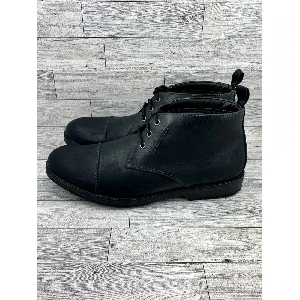 Clarks Men Black Leather Cap Toe Chukka Boots Size 9.5 M